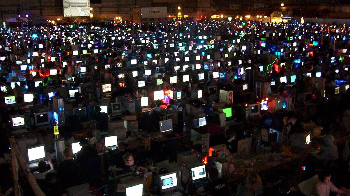 Gaming Communities in Asia