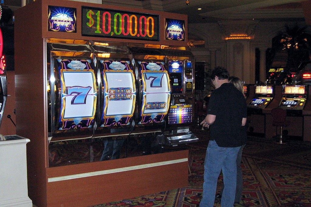 Giant slot machine